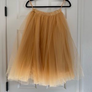 Peach tool skirt